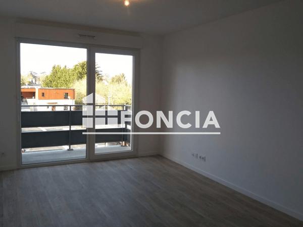 Location Appartement 2 pièces 48.46 m² - 15 AVENUE DE BORDEAUX Joue Les Tours 37300