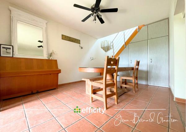 Maison
         7 pièces
        - 139 m² 285 000 € *