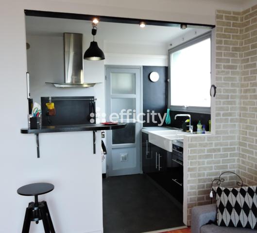 Appartement
         3 pièces
        - 57 m² 190 000 € *