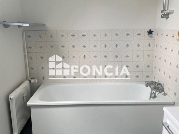 Location Appartement 2 pièces 42.13 m² - 15 RUE SAINT JULIEN Chartres 28000