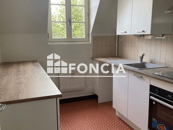 Location Appartement 2 pièces 42.13 m² - 15 RUE SAINT JULIEN Chartres 28000
