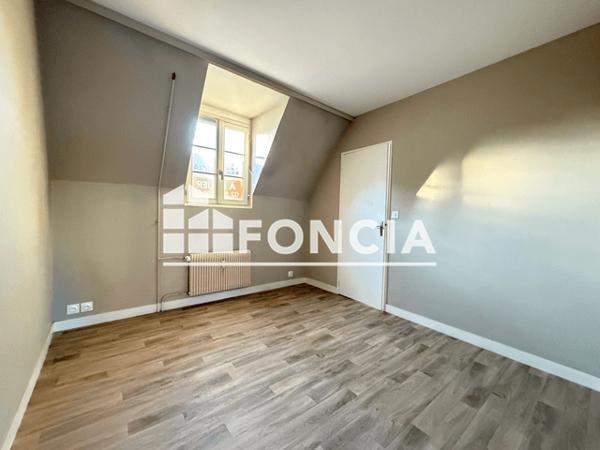 Location Appartement 2 pièces 42.13 m² - 15 RUE SAINT JULIEN Chartres 28000