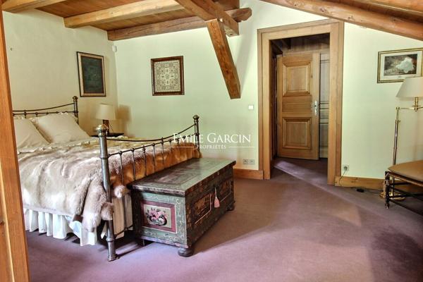 Ferme authentique restaurée à vendre Megève