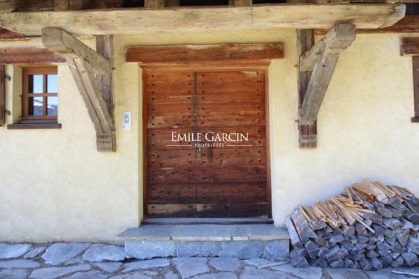 Ferme authentique restaurée à vendre Megève