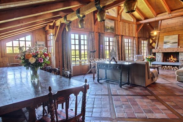 Ferme authentique restaurée à vendre Megève