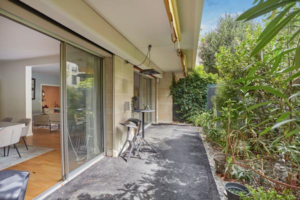 A VENDRE - Neuilly-sur-Seine - Saint-James - Appartement 140.48 m2 avec jardin privatif
