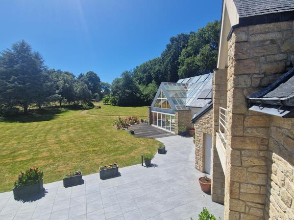 EN BRETAGNE!! PROPRIETE EXCEPTIONNELLE AVEC PISCINE... Pontivy (56300)
