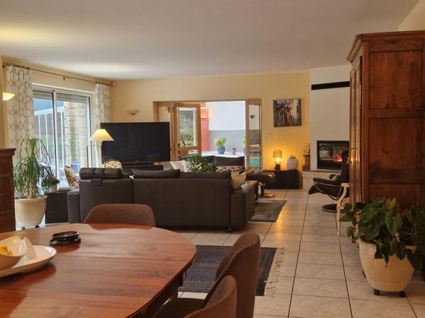 EN BRETAGNE!! PROPRIETE EXCEPTIONNELLE AVEC PISCINE... Pontivy (56300)