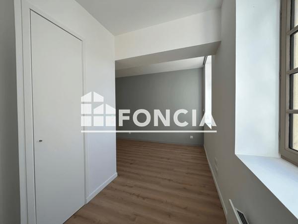 Location Studio 25.11 m² - 72 BOULEVARD DU PRESIDENT CARNOT APPT 212 Agen 47000