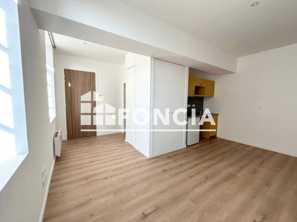 Location Studio 25.11 m² - 72 BOULEVARD DU PRESIDENT CARNOT APPT 212 Agen 47000