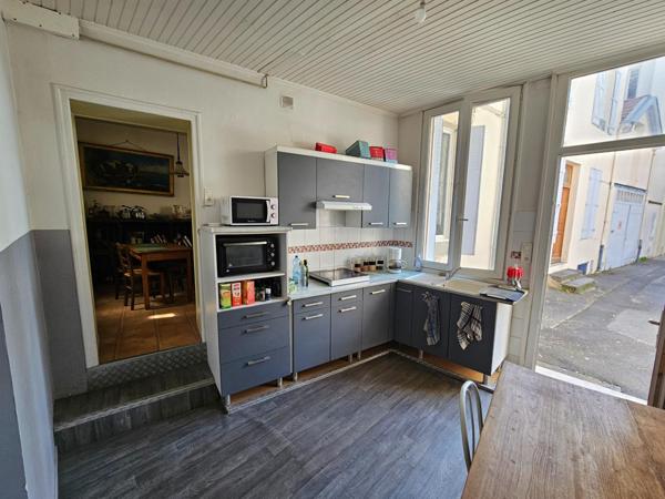 Appartement F3  Vichy 66 m² proche Opéra et du parc des Celestins