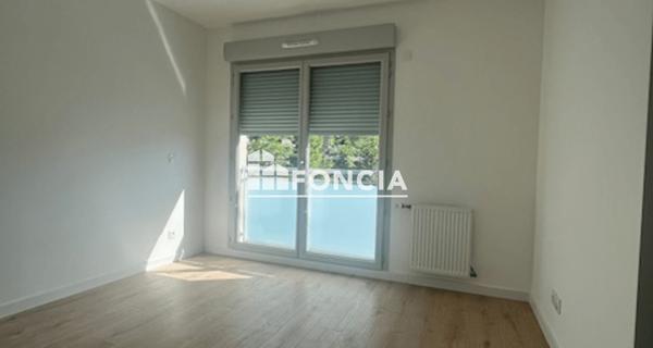 À vendre Appartement 4 pièces 84 m² - Rillieux-la-pape 69140