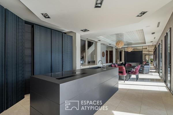 Villa d’exception à la vue panoramique avec piscine