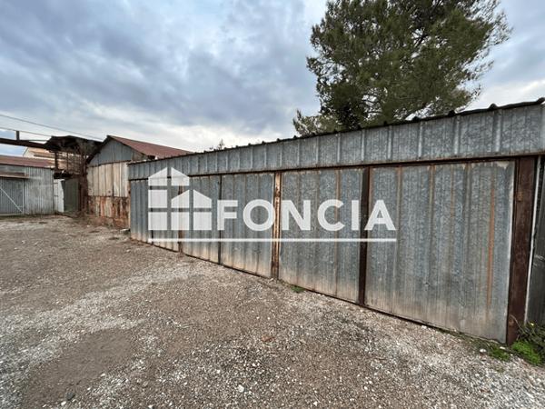 Location Parking 10 m² - 45 RUE LOUISE MICHEL Berre L Etang 13130