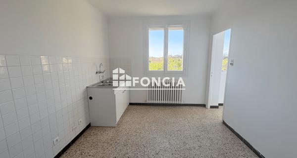 Location Appartement 4 pièces 85.09 m² - Monteux 84170