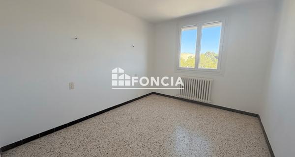 Location Appartement 4 pièces 85.09 m² - Monteux 84170