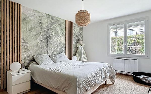 Maison à vendre    8 pièces • 187 m2 Saint-Brice-Courcelles