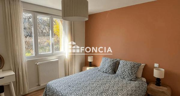 Location Appartement meublé 3 pièces 60.4 m² - Clermont-ferrand 63100