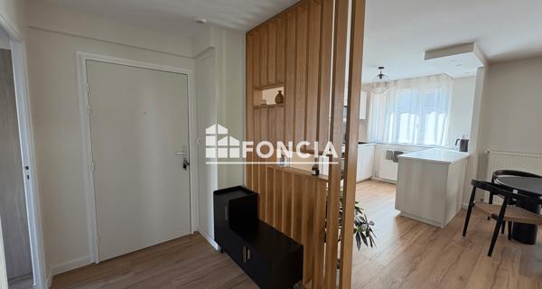 Location Appartement meublé 3 pièces 60.4 m² - Clermont-ferrand 63100