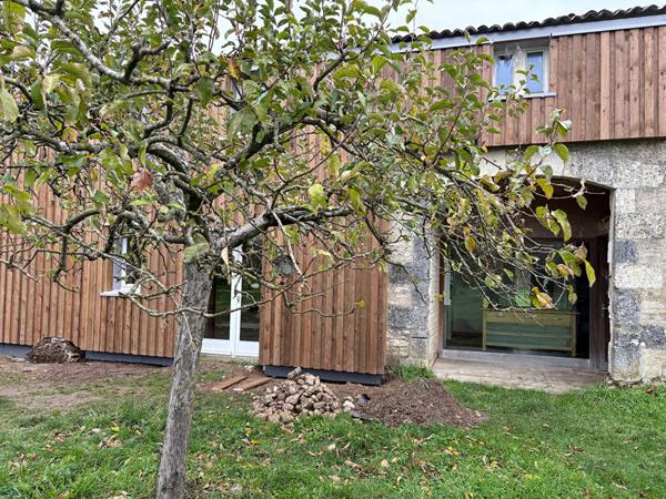 Maison à louer 6 pièces 17700