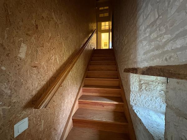 Maison à louer 6 pièces 17700