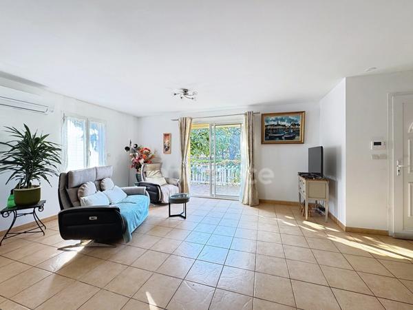 Maison - 4 pièces CAVEIRAC (30)