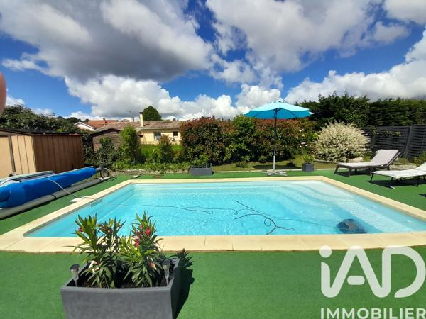 Maison à vendre 7 pièces 129 m² Saint-Yzan-de-Soudiac