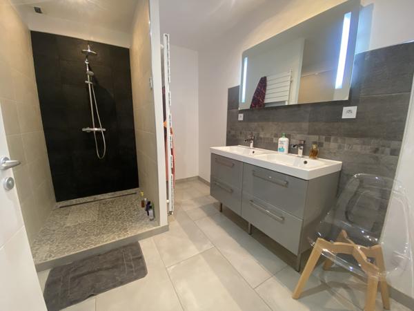 Montbrison (42600) MAISON DE CARACTERE DE 216 M² SUR 1400M² DE TERRAIN CONSTRUCTIBLE