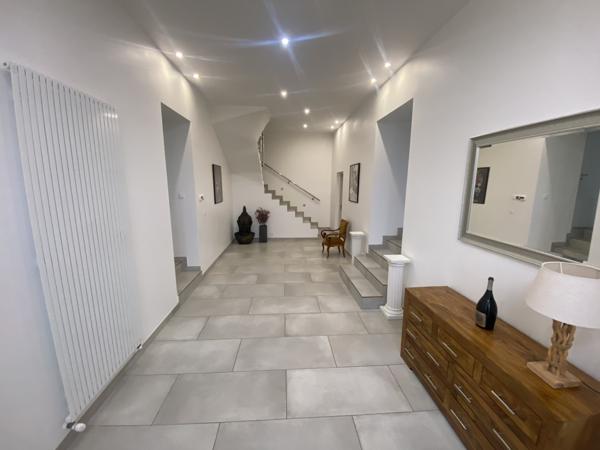 Montbrison (42600) MAISON DE CARACTERE DE 216 M² SUR 1400M² DE TERRAIN CONSTRUCTIBLE