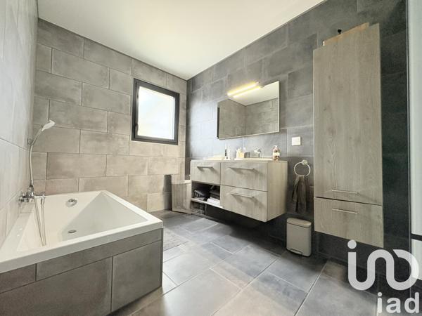Maison à vendre 6 pièces 128 m² Bretagne-de-Marsan