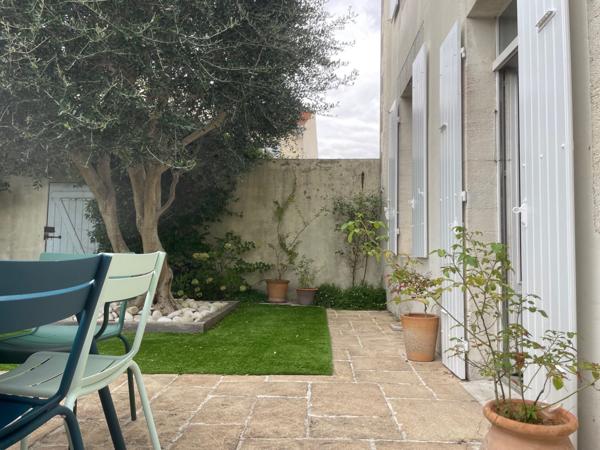 Vente Maison La Rochelle 1 295 000 € HAI - 180 m2 - 4 Chambres - Réf. 681-TERREETMER17_681