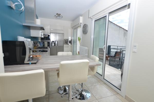 Vente / Appartement T4