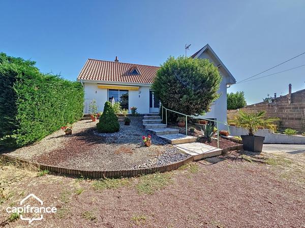 Maison 117 m² (DPE B), 3 chambres, sous-sol, terrain 802m² – THOUARS centre à pied