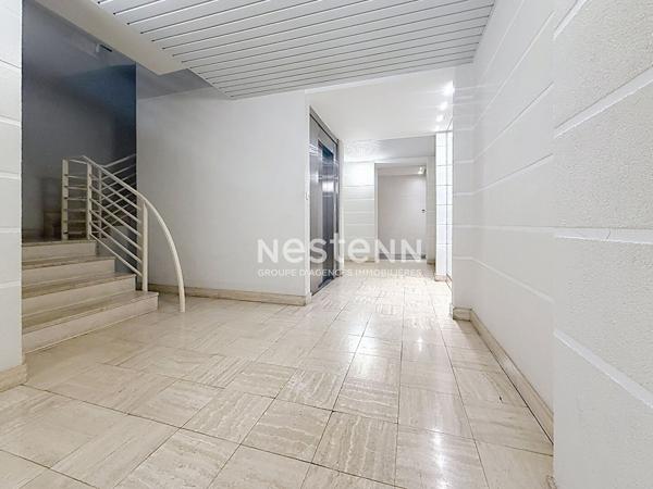 Appartement 5 pièces lumineux à vendre à Angers - Dernier étage avec garage et cave