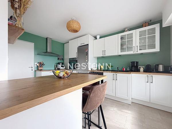 Appartement 5 pièces lumineux à vendre à Angers - Dernier étage avec garage et cave