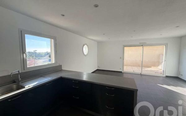 Appartement à vendre    3 pièces • 75,94 m2 Perpignan