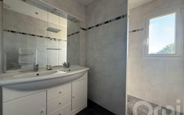 Appartement à vendre    3 pièces • 75,94 m2 Perpignan