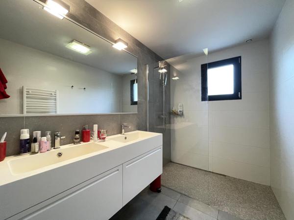 Maison familiale de 155 m² – Calme, verdure et fort potentiel de valorisation (Terrain divisible)