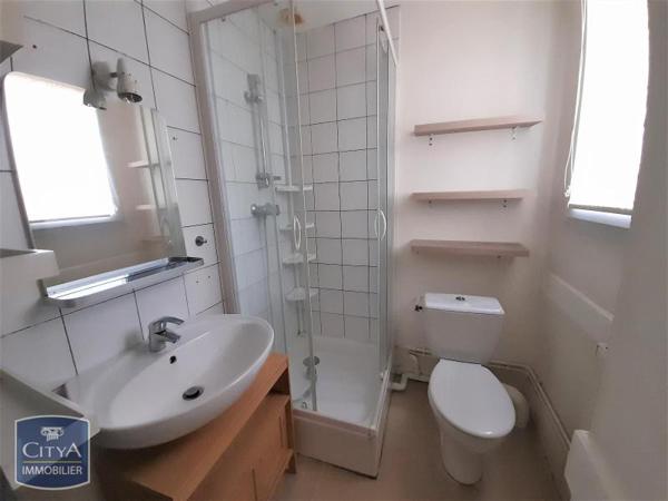 Location appartement Charleville-Mézières (08000) 3 pièces 45.05m²