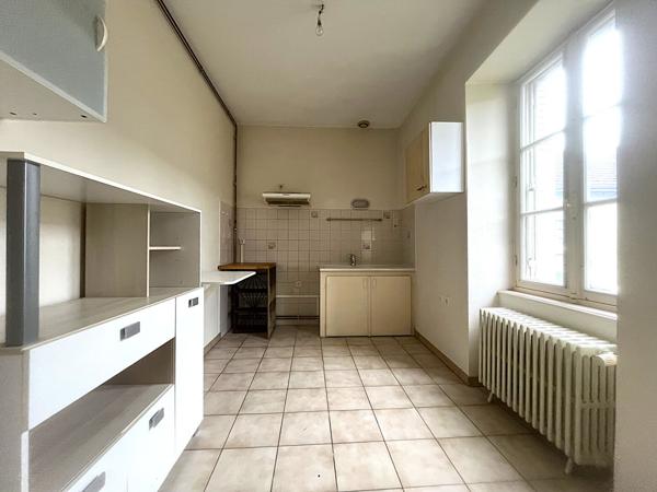 Maison de ville à 10 min au sud de Blois