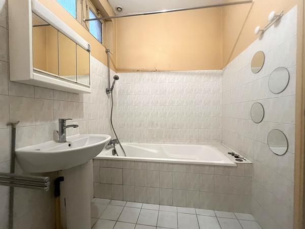 Maison de ville à 10 min au sud de Blois