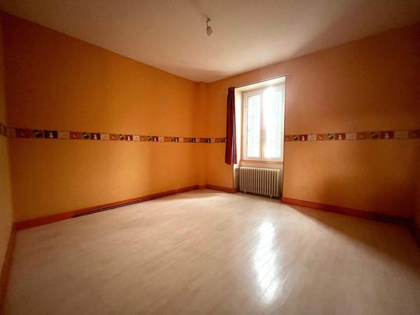 Maison de ville à 10 min au sud de Blois