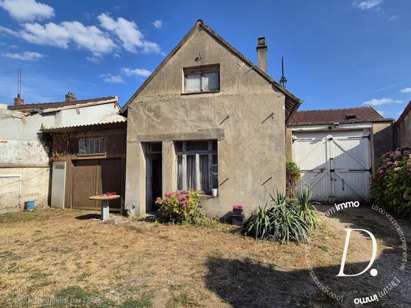 MAISON AVEC DEPENDANCES ET GARAGE GASNY CENTRE