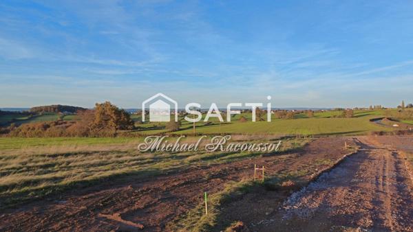 À VENDRE – Terrain constructible à Saint-Martin-d’Auxy