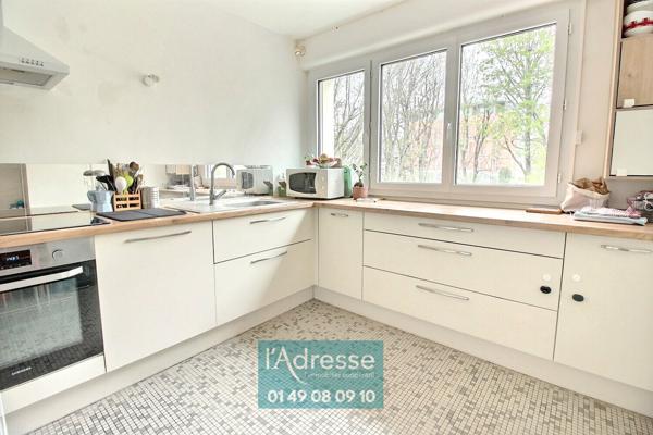 Coup de Coeur Appartement L Hay Les Roses 3 pièce(s) 73.34m2 Etat Impeccable