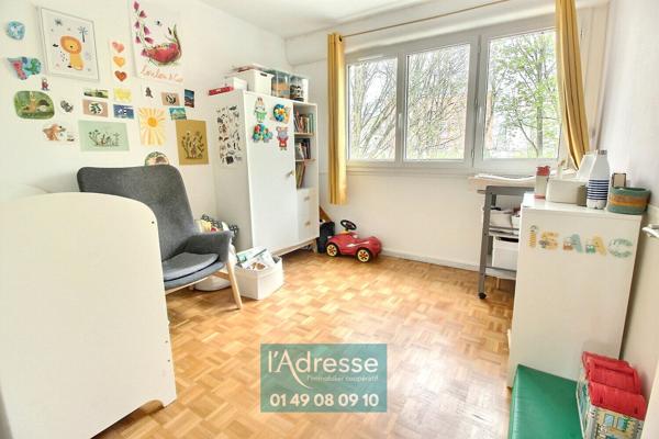 Coup de Coeur Appartement L Hay Les Roses 3 pièce(s) 73.34m2 Etat Impeccable