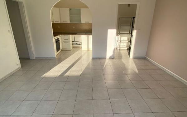 Appartement à louer    3 pièces • 68,53 m2 Nice