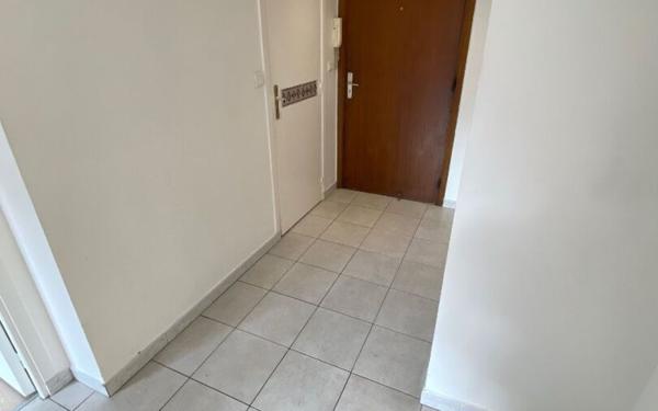 Appartement à louer    3 pièces • 68,53 m2 Nice