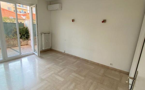 Appartement à louer    3 pièces • 68,53 m2 Nice