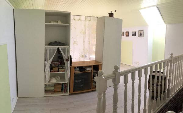 Maison Betton 7 pièce(s)  CHAMBRES EN REZ DE CHAUSSEE / PAS DE VIS A VIS / PISCINE / PROXIMITE ECOLES ET TRANSPORTS